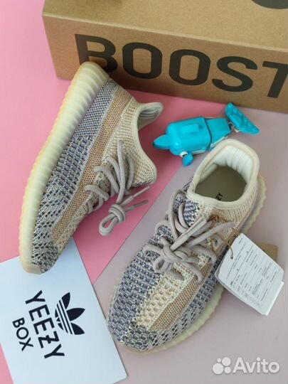 Детские кроссовки Adidas Yeezy Boost 350