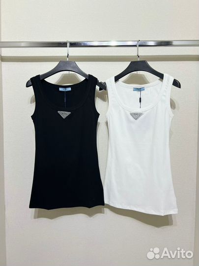 Топ prada