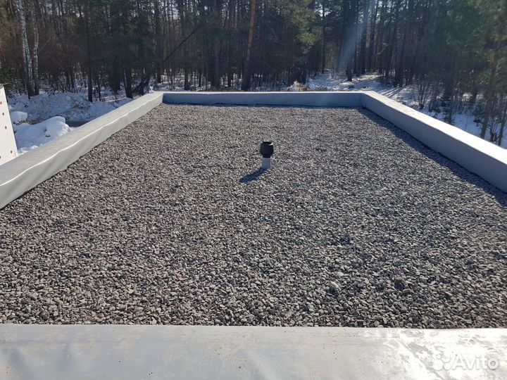 Плоская кровля дома