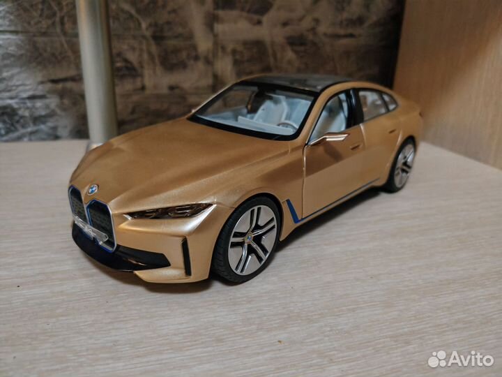 Машинки модельки