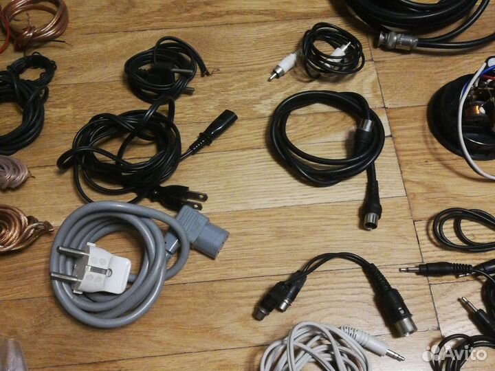 Кабели межблочные, акустические, сетевые,переходни