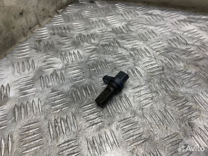 Датчик положения коленвала Mitsubishi Outlander CW