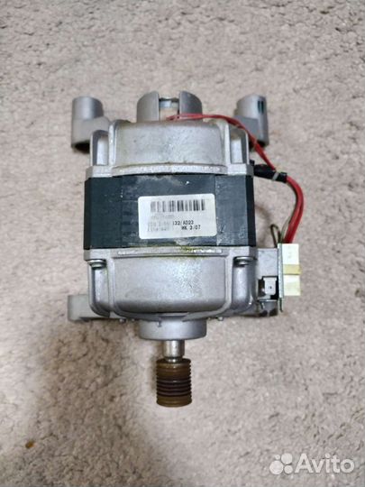 Двигататель стиральной машины