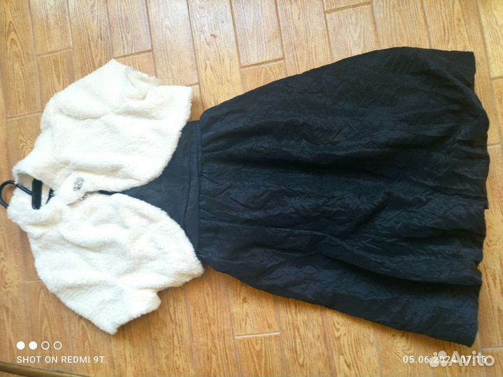 Платье нарядное р. 44-46