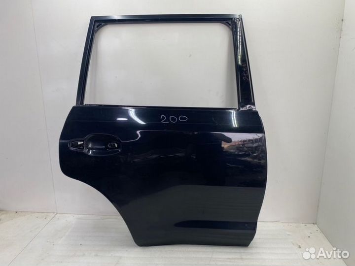 Дверь задняя правая Toyota Land Cruiser 200