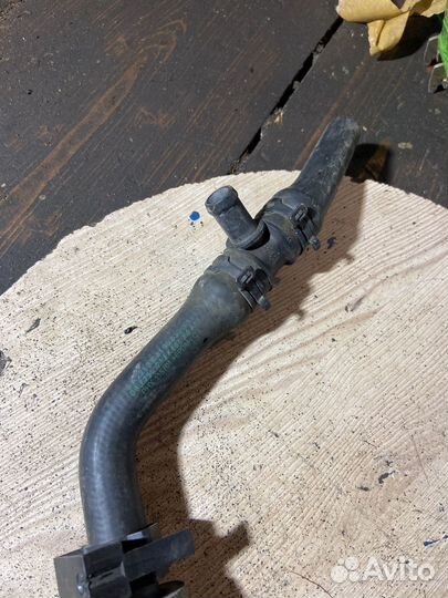 Патрубок отопителя Mercedes W210