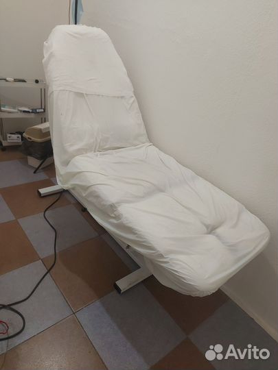Педикюрное кресло на гидравлике бу