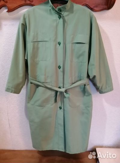 Плащ женский 52-54 р