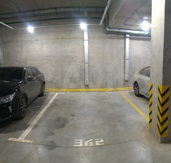 Машиноместо, 16 м²