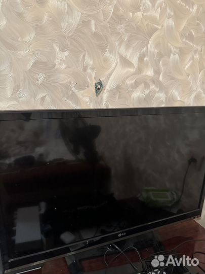 Телевизор lg32ls570t