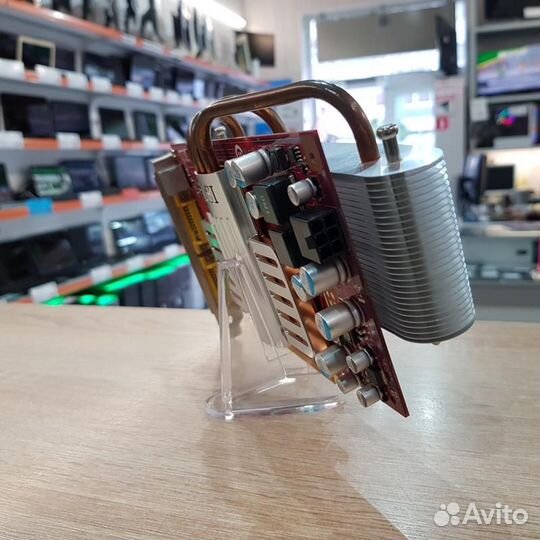 Видеокарта MSI 8600 GT 256 MB DDR3