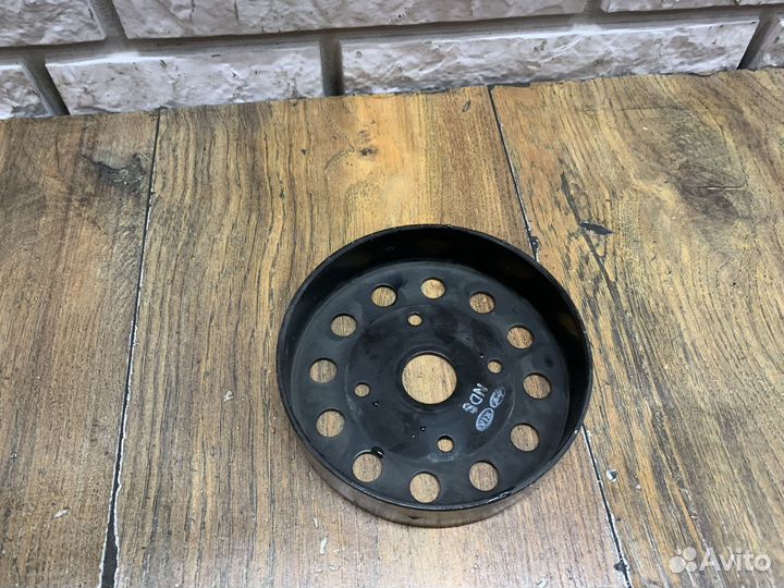 Kia Optima IV Шкив водяного насоса (помпы)