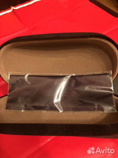 Футляр для очков