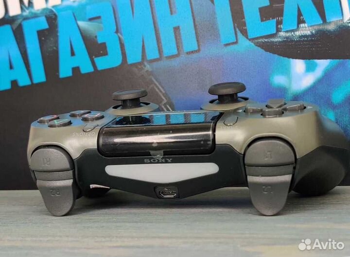 Геймпад PS4 DualShock 4