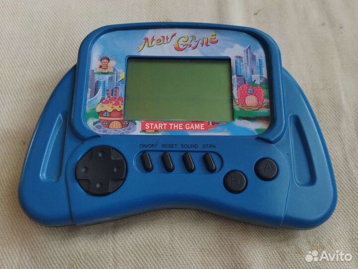 Портативная игровая приставка