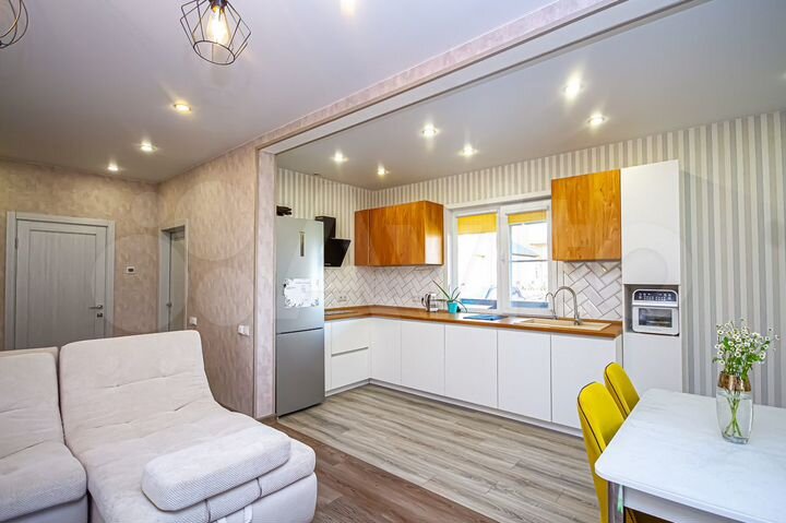 Коттедж 113 м² на участке 7,6 сот.