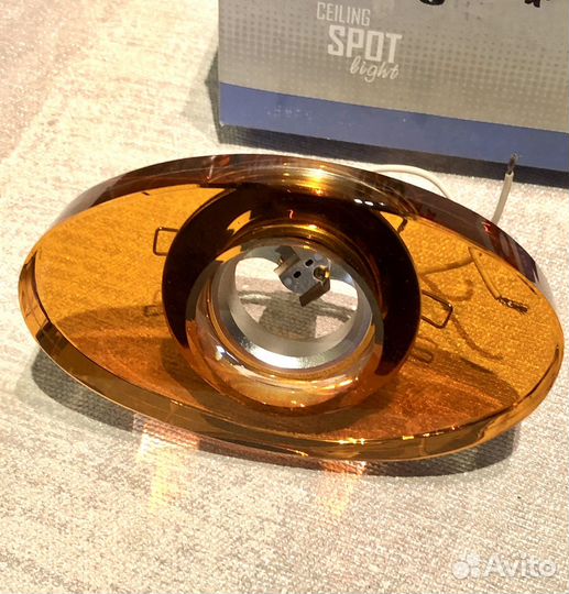 Светильники потолочные встраиваемые