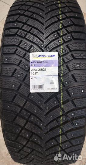 Michelin X-Ice North 4 SUV 265/45 R21 108T