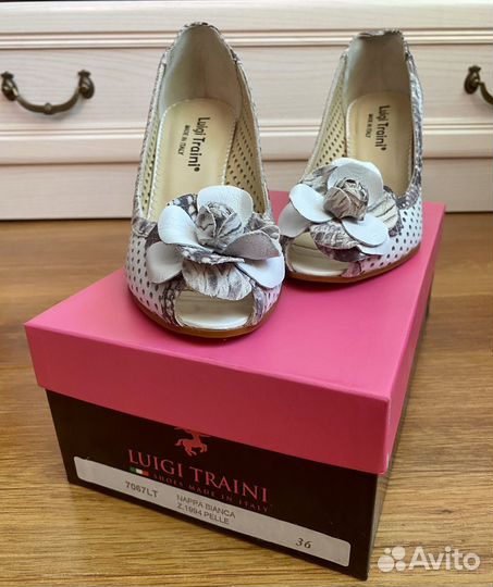 Босоножки женские 36 размер Luigi Traini