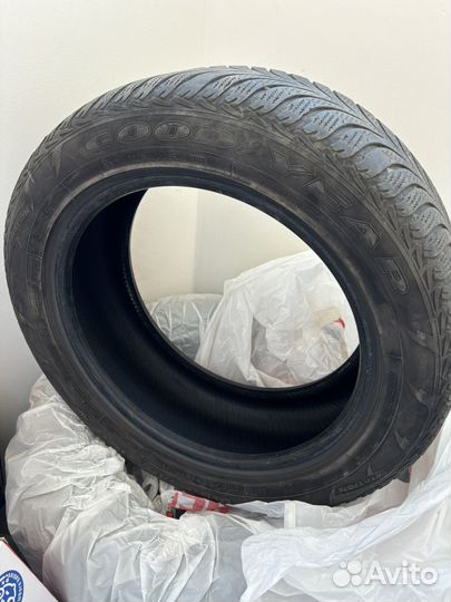 Goodyear UltraGrip Ice 205/55 R16 91