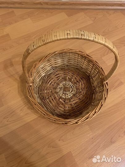 Корзина плетеная с ручкой большая