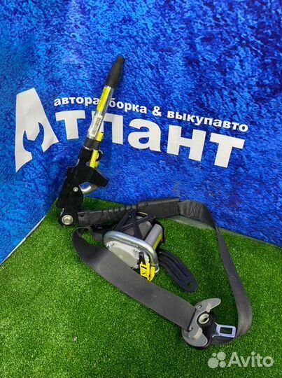 Ремень безопасности передний правый Honda Civic 5D