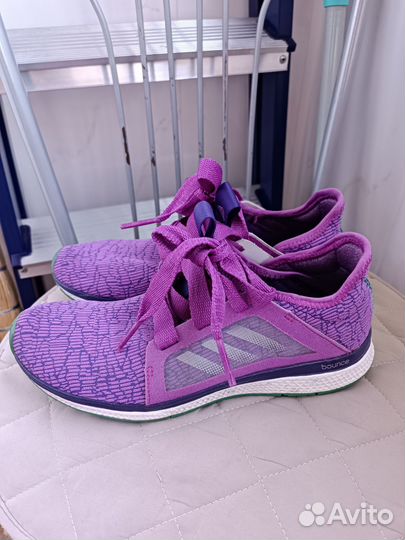 Кроссовки женские adidas 38 размер