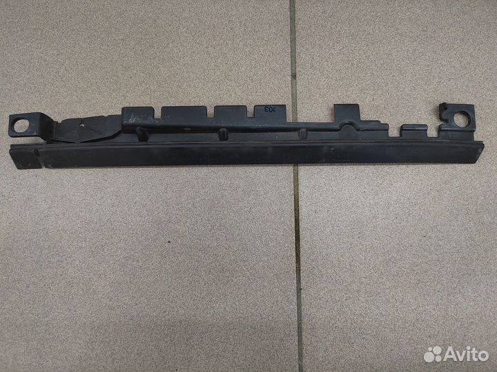 Воздуховод радиатора Audi A4 B9 8W 8W0121292B