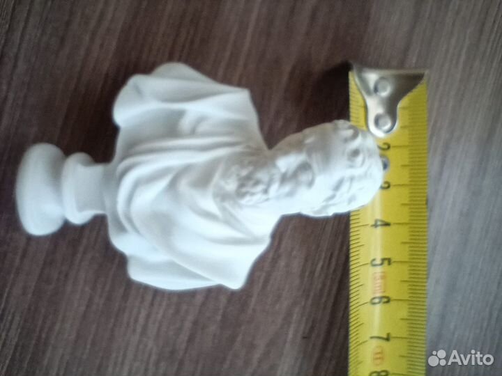 Статуэтка Микеланджело