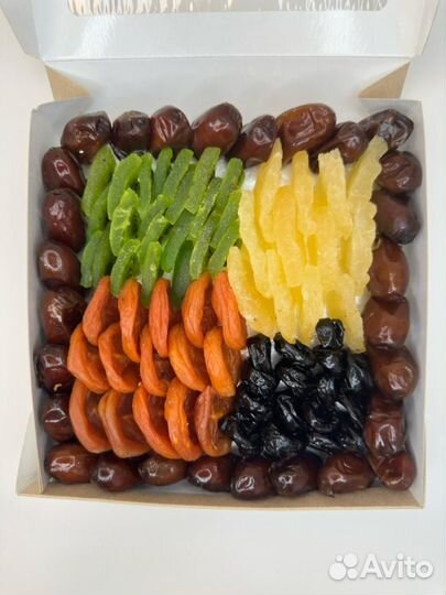 Подарочный набор из сухофруктов