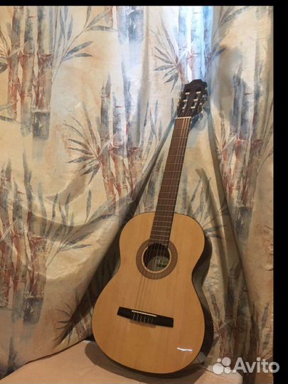 Гитара Hohner HC06 N