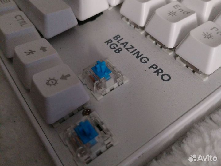 Игровая клавиатура с подсветкой