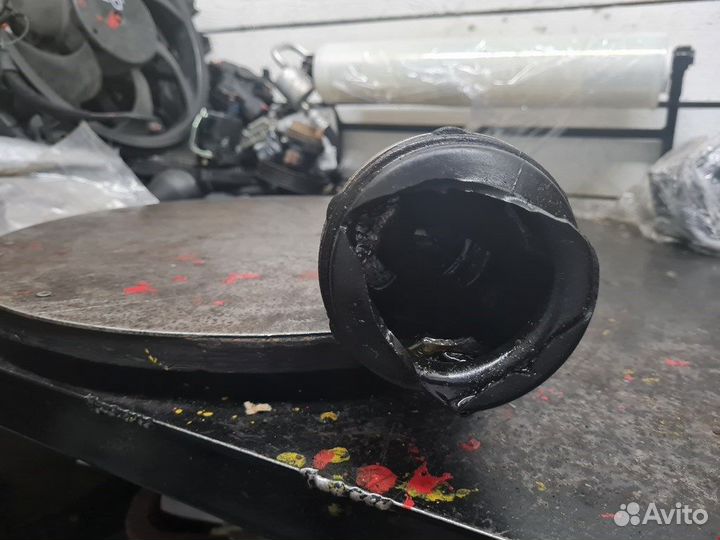 Полуось для Volvo V50 1