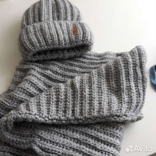 Шапка со снудом женская серая, 56 см