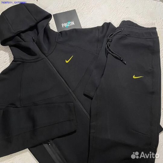 Спортивный костюм Nike Tech Fleece