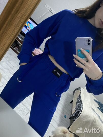 Костюм спортивный