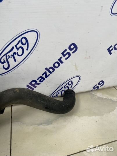 Патрубок системы охлаждения Kia Ceed ED 1.6 (G4FC)