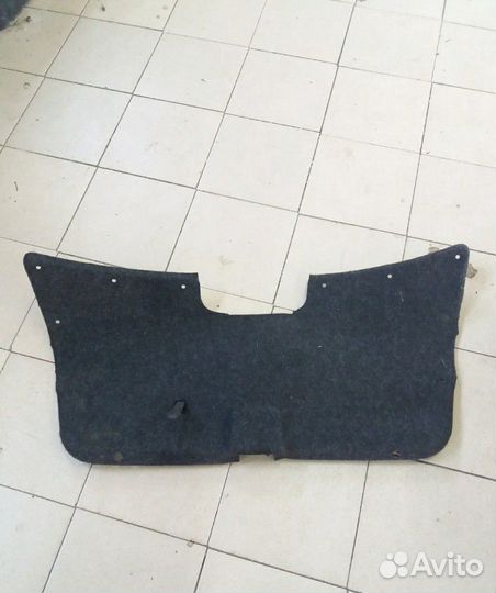 Обшивка крышки багажника Skoda Rapid 2018г