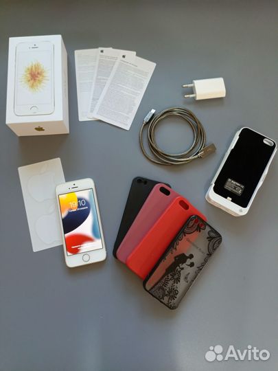 iPhone SE, 128 ГБ