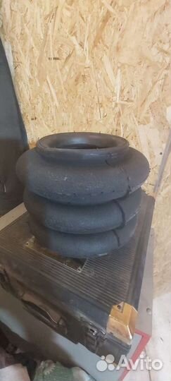 Пневмоподушки на пневмодомкрат