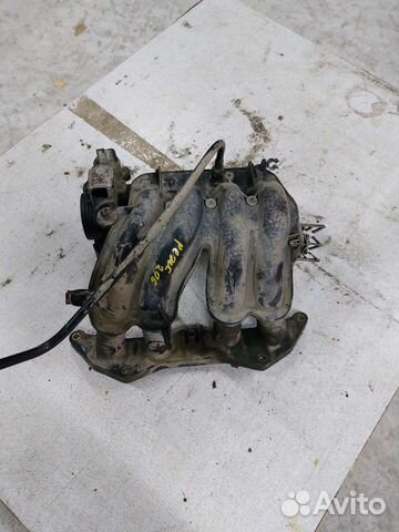 Впускной коллектор в сборе peugeot 206