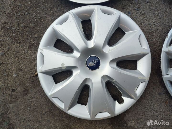 Колпаки на колеса r 16 ford