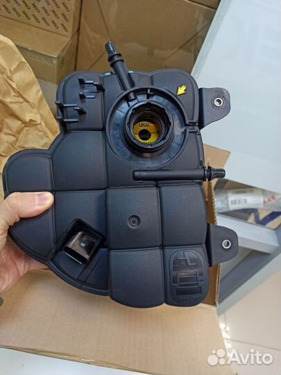 Расширительный бачок BMW M5 F90