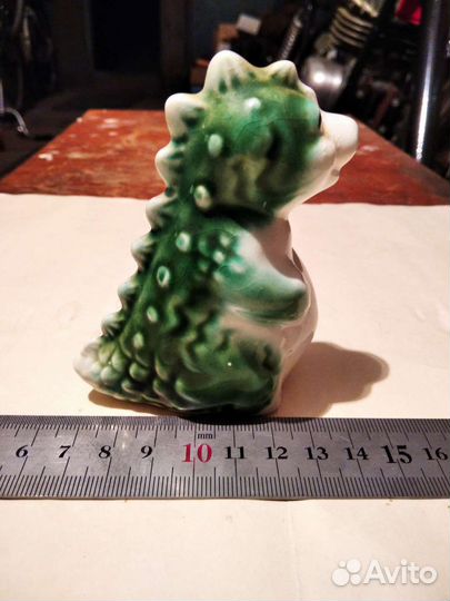 Статуэтка дракон
