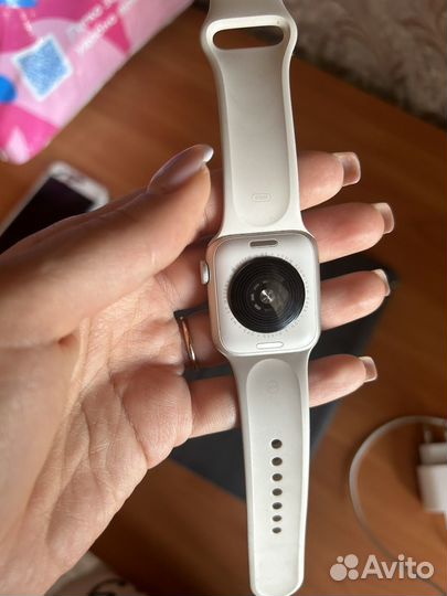 Часы apple watch se 40 mm бу