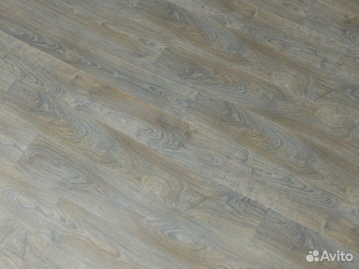 Кварцвинил. Клеящиеся стеновые панели