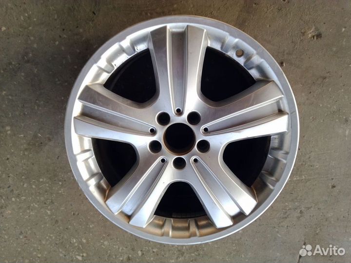 Диск оригинальный Mercedes GL X164 R18