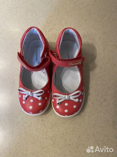 Туфли для девочки размер 26
