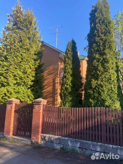 Продавец с бесплатным проживанием