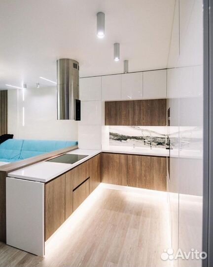 Кухонный гарнитур угловой